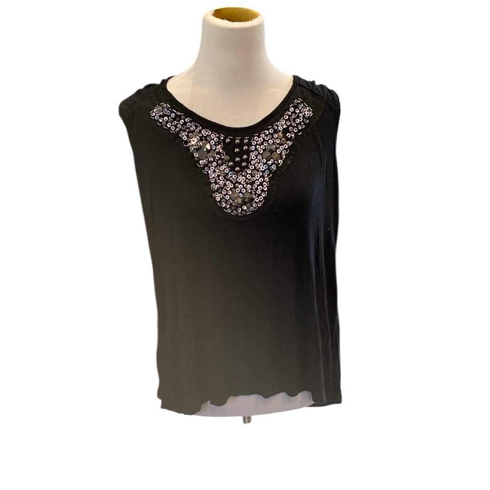 Dominique Black Sleeveless Top